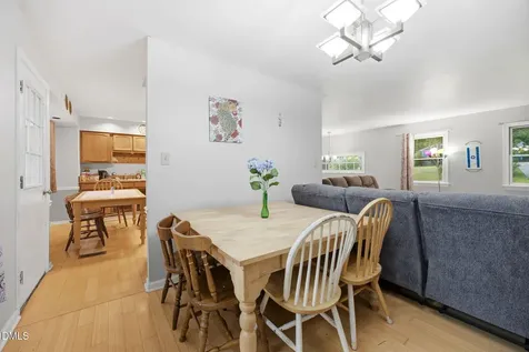 1545 Seabrook Avenue Cary NC 27511