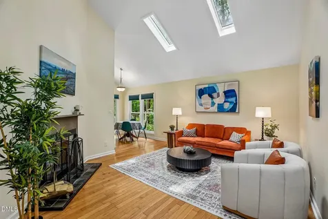 111 Stones Throw Chapel Hill NC 27516