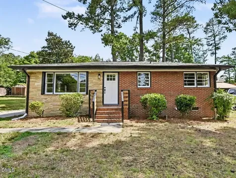912 Larchwood Drive Durham NC 27713