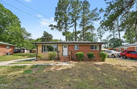 912 Larchwood Drive Durham NC 27713