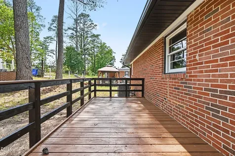 912 Larchwood Drive Durham NC 27713