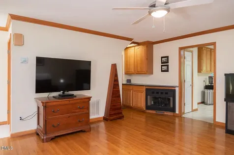 612 Wildwood Lane Graham NC 27253
