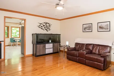 612 Wildwood Lane Graham NC 27253