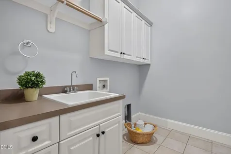 923 Dominion Hill Drive Cary NC 27519