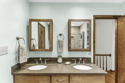 1112 Meadowbrook Trail Hillsborough NC 27278