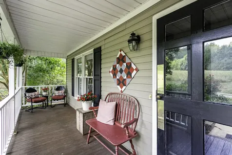 1112 Meadowbrook Trail Hillsborough NC 27278