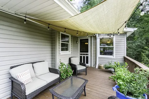 1112 Meadowbrook Trail Hillsborough NC 27278