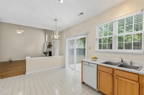 204 Grassy Point Road Apex NC 27502