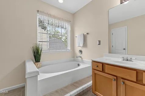 204 Grassy Point Road Apex NC 27502