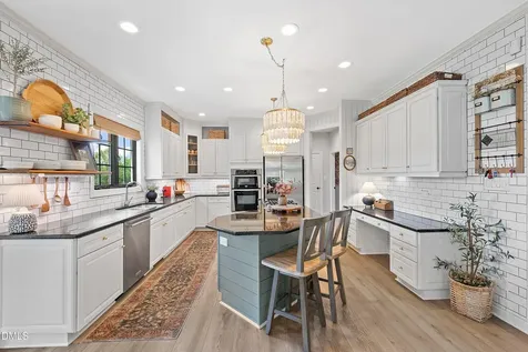 2501 Belden Place Raleigh NC 27614