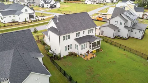 932 Lily Claire Lane Fuquay Varina NC 27526