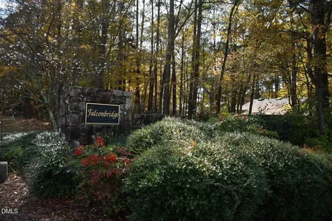 1 Ellsworth Court Chapel Hill NC 27517