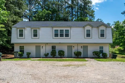 105 Stowe Place Garner NC 27529
