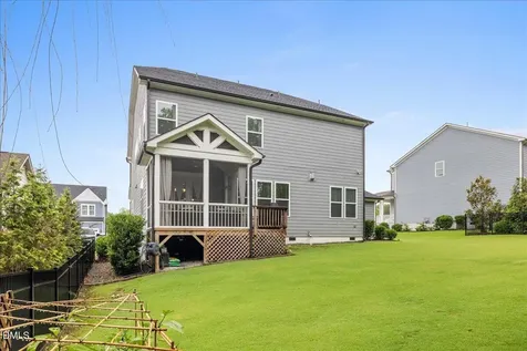 312 Silent Bend Drive Holly Springs NC 27540