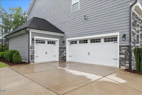 312 Silent Bend Drive Holly Springs NC 27540