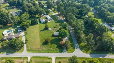 264 Dixon Road Graham NC 27253