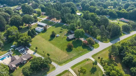 264 Dixon Road Graham NC 27253