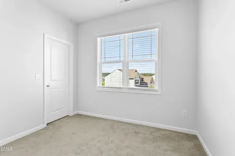 185 Stornoway Lane Clayton NC 27527