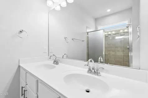 185 Stornoway Lane Clayton NC 27527