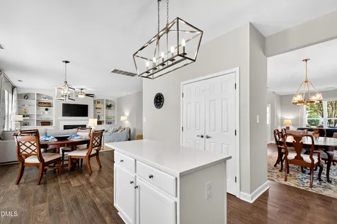 6220 Amber Bluffs Crescent Raleigh NC 27616