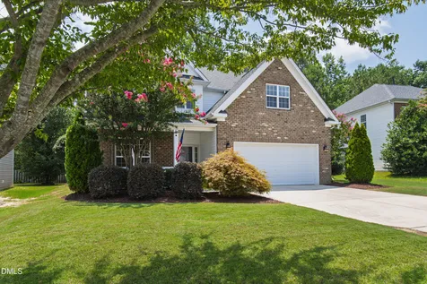 6220 Amber Bluffs Crescent Raleigh NC 27616