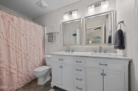 4252 Vienna Crest Drive Raleigh NC 27613