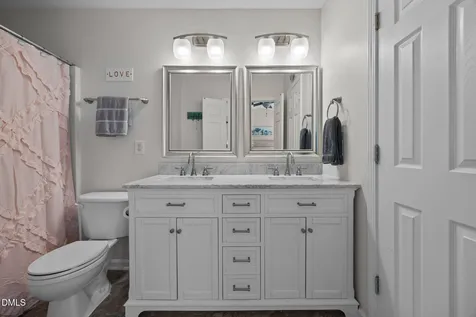 4252 Vienna Crest Drive Raleigh NC 27613