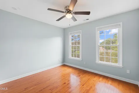 102 Chatsworth Street Cary NC 27513