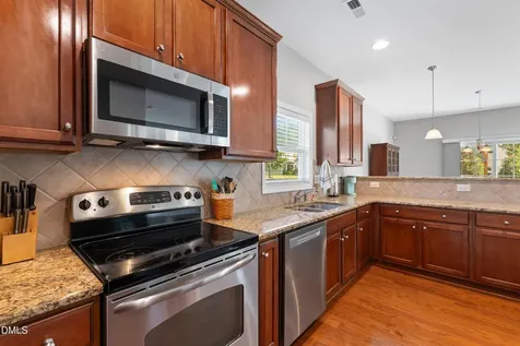 436 Field Glow Lane Apex NC 27539