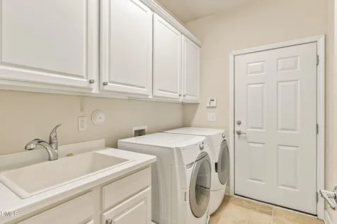 235 Beckingham Loop Cary NC 27519