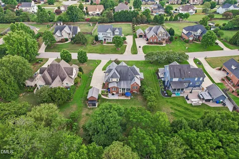 2228 Belvinwood Drive Fuquay Varina NC 27526