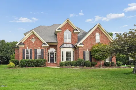 2228 Belvinwood Drive Fuquay Varina NC 27526