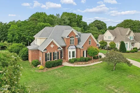 2228 Belvinwood Drive Fuquay Varina NC 27526