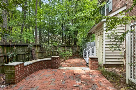 107 Sully Court Chapel Hill NC 27514