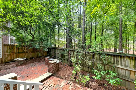 107 Sully Court Chapel Hill NC 27514