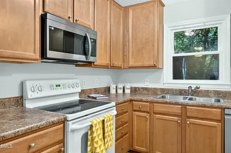 107 Sully Court Chapel Hill NC 27514