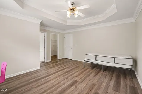 5453 Crescentview Parkway Raleigh NC 27606