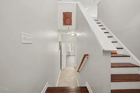 5453 Crescentview Parkway Raleigh NC 27606
