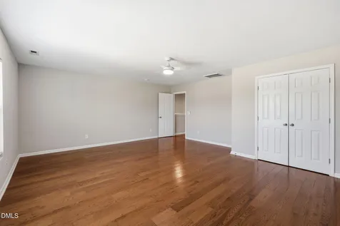 1121 Crendall Way Wake Forest NC 27587