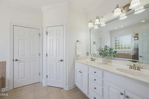 2912 Oak Bridge Drive Raleigh NC 27610