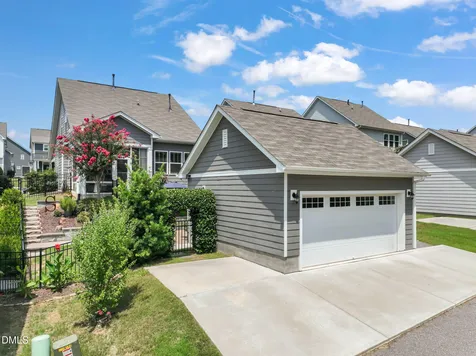 133 Daisy Grove Lane Holly Springs NC 27540