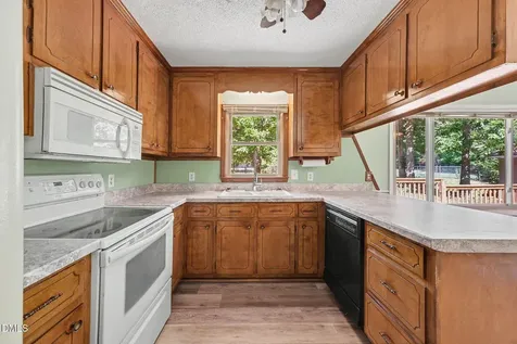 7711 Quail Hollow Drive Hillsborough NC 27278