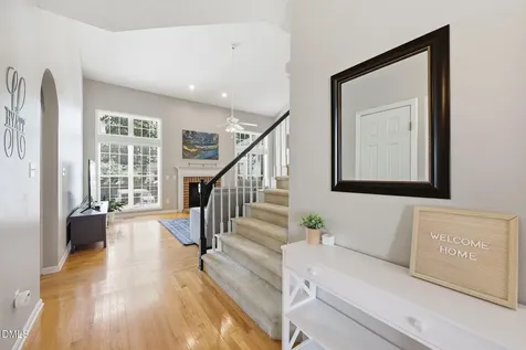 8900 Eaglebrook Court Raleigh NC 27617