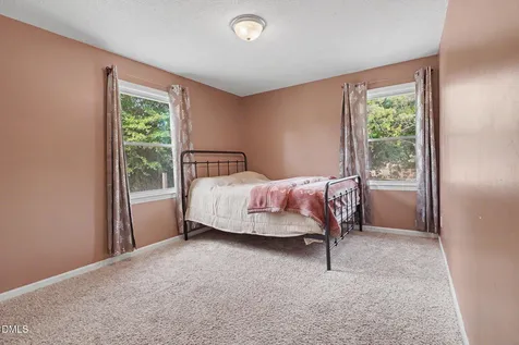 134 Old Oak Lane Dunn NC 28334