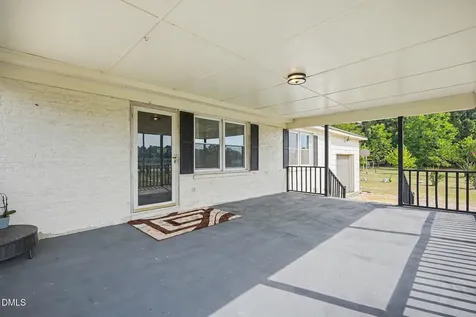 134 Old Oak Lane Dunn NC 28334