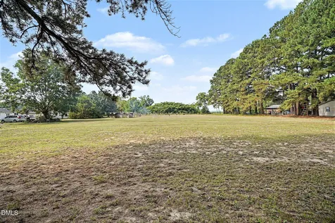 134 Old Oak Lane Dunn NC 28334
