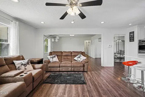 134 Old Oak Lane Dunn NC 28334