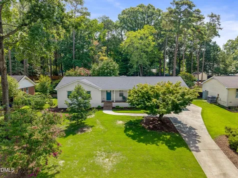 6704 Valley Drive Raleigh NC 27612