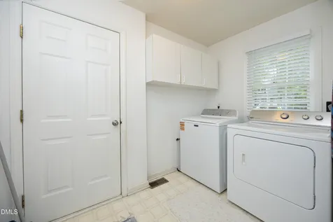 104 Penland Court Cary NC 27519