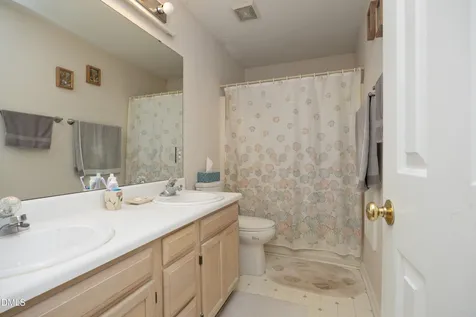 104 Penland Court Cary NC 27519